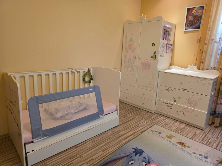 Обзавеждане за детска стая, близнаци