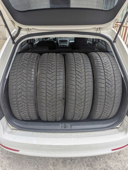 4 бр зимни гуми Pirelli Scorpion Winter 235/55/19" DOT 22 нов внос