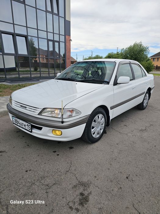 Тойота Карина 1.8 Автомат 96г. ИДЕАЛ