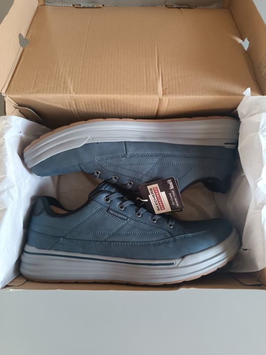 Кроссовки Skechers Relaxed Fit