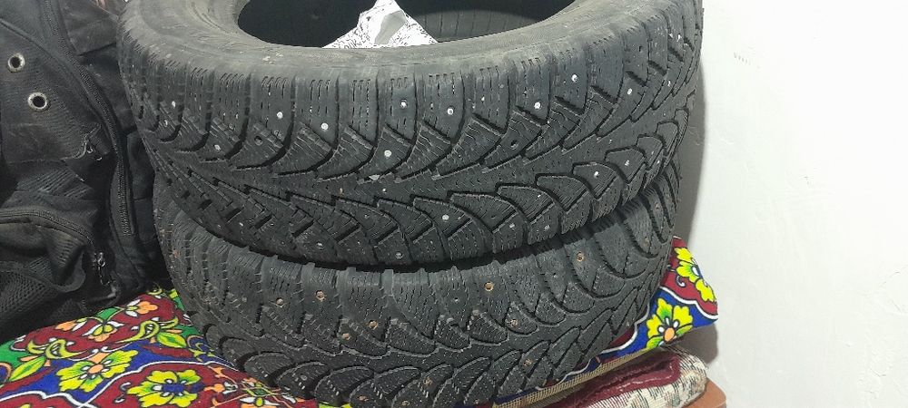 Продам шины 2 шт Р14