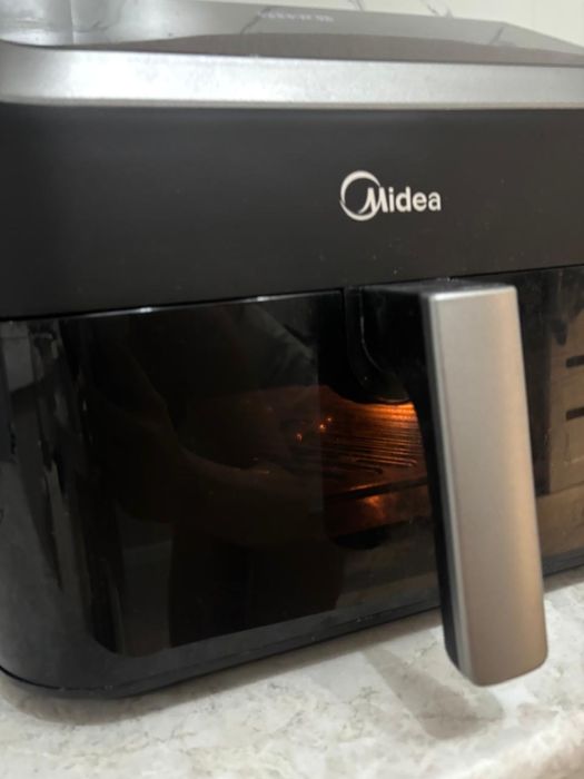 Аэрогриль Midea с 8 режимами