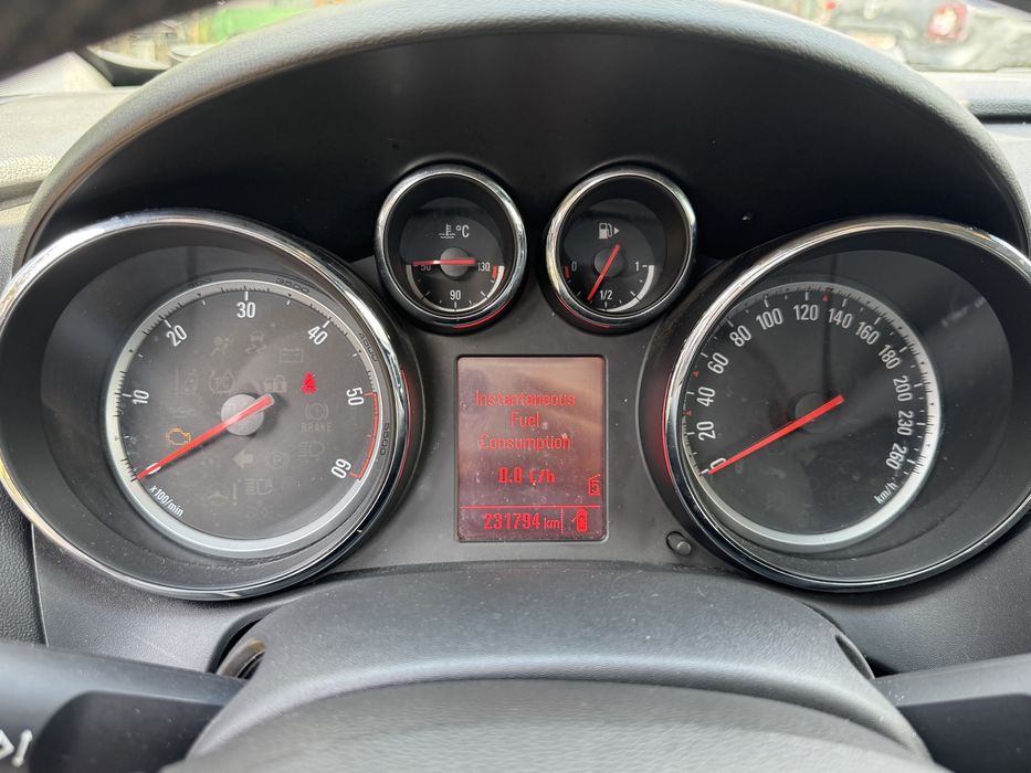 Opel Astra J Hatchback