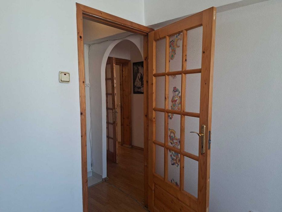 Apartament 2 camere decomandate plus living spatios, zonă centrală  Calea Moșilor intre Bd. Dacia  si Bd. Carol