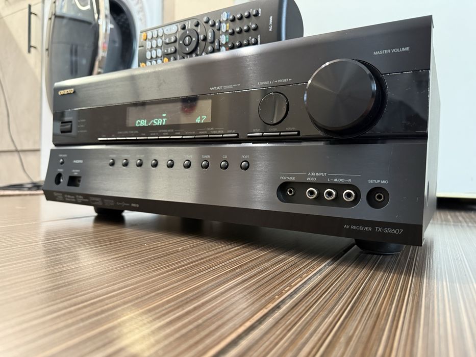 Onkyo TX-SR607 Resiver