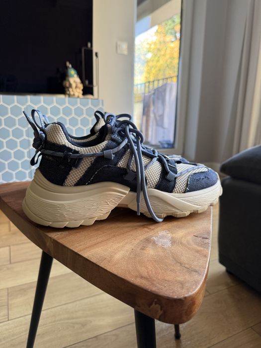 Спортно-елегантни маратонки Steve Madden