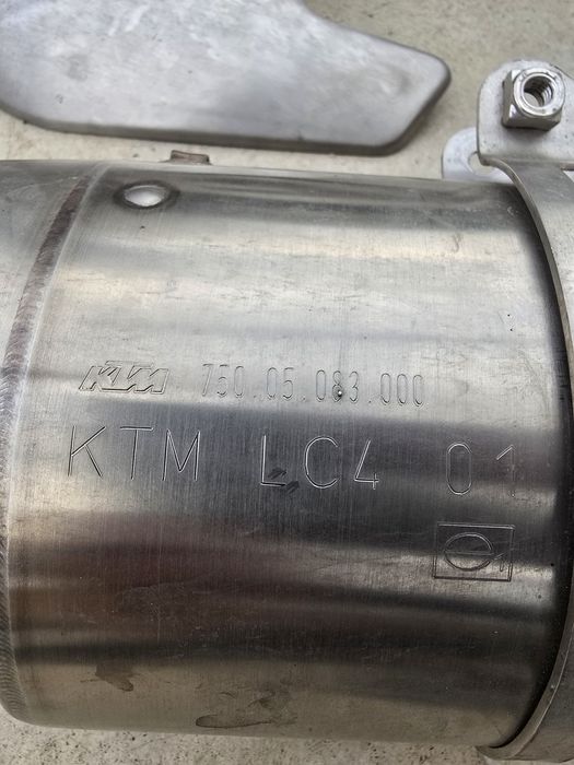Tobe evacuare si galerie originale KTM LC4, LC8 si una scuter KYMCO