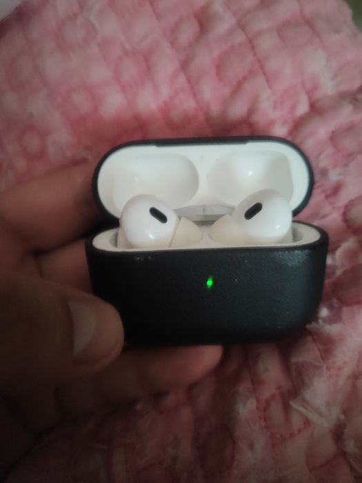 Оригинальные наушники Jabra Elite 5 и AirPods Pro обмен!