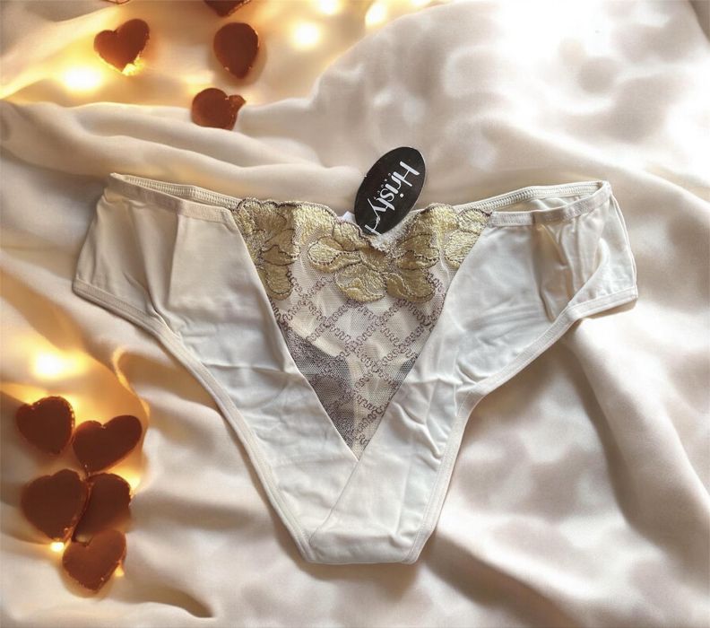 Бельо Дамско бельо