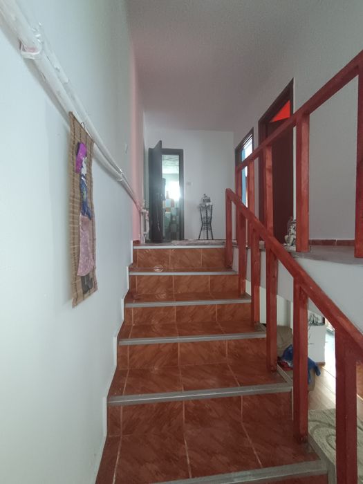 Casa cu etaj de vânzare!