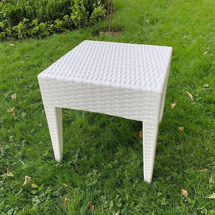 Shezlong (Lijak) – Basseyn va Plyajda Dam Olishi Uchun Ideal Tanlov!