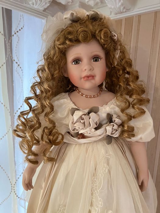 Фарфоровые куклы