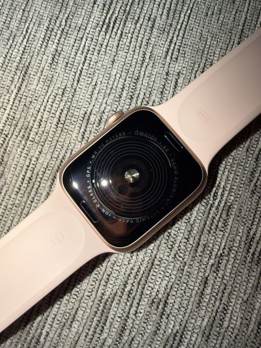 AirPods MAX + apple watch