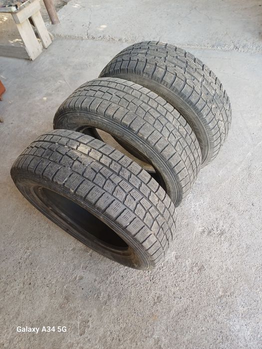 Продам зимние шины