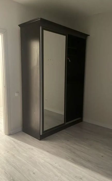 Продается шкаф купе