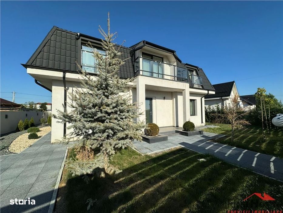 Vila cu piscina P + M in cartier Dr Carnabel