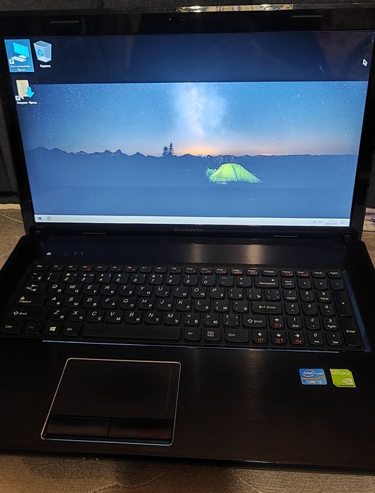Большой ноутбук 17.3" Lenovo G780 (Core i3 / 8GB / SSD)