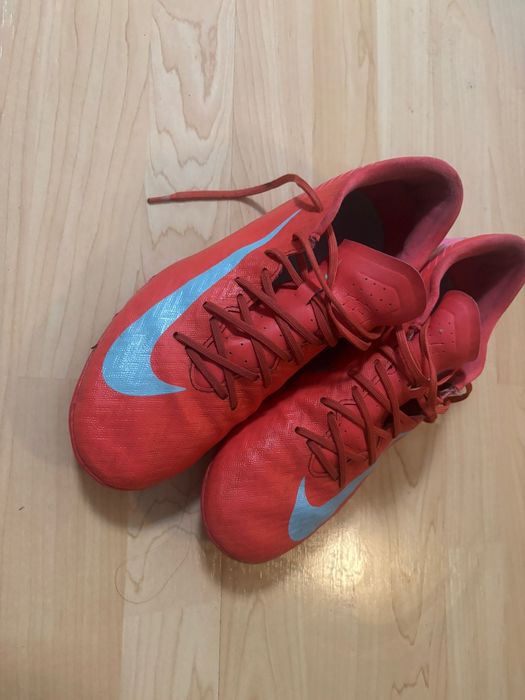 Marimea 43- Pantofi de fotbal fără crampoane Mercurial Superfly 10