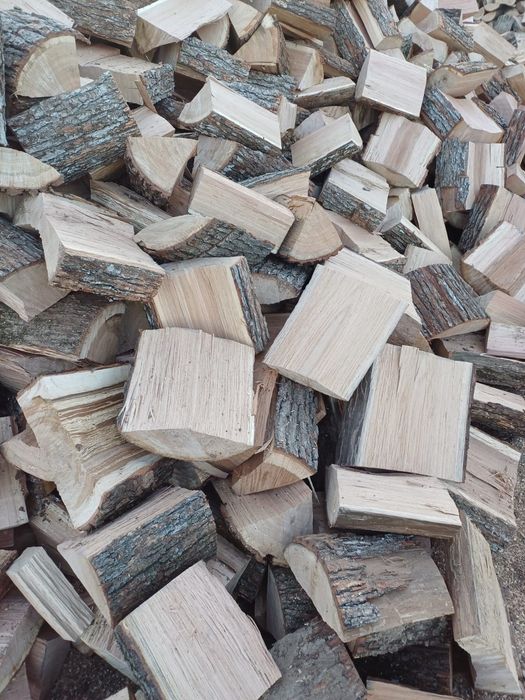 Lemn de foc stejar uscat 650lei tona