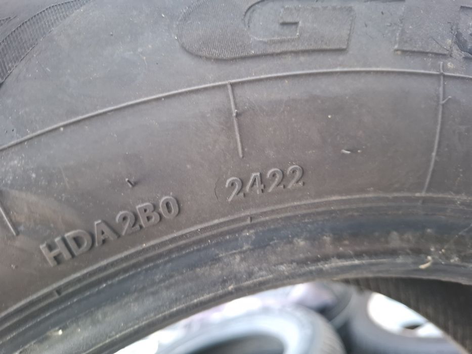 Зимни бусови гуми 235/65/16C дот 2024г бус камионче падащ борд