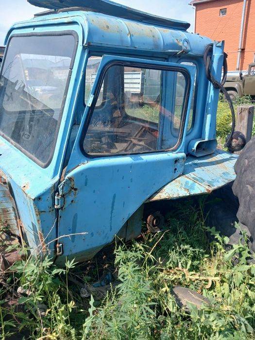 Продам кабину мтз