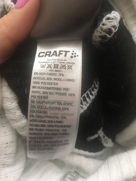 Нови шапки Craft и ръкавици