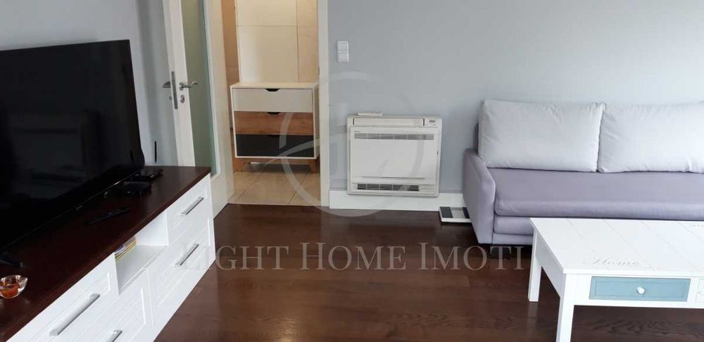 Продава се Тристаен апартамент в Пловдив, Център - 85 кв.м за 2459 €/кв.м - Снимка #3