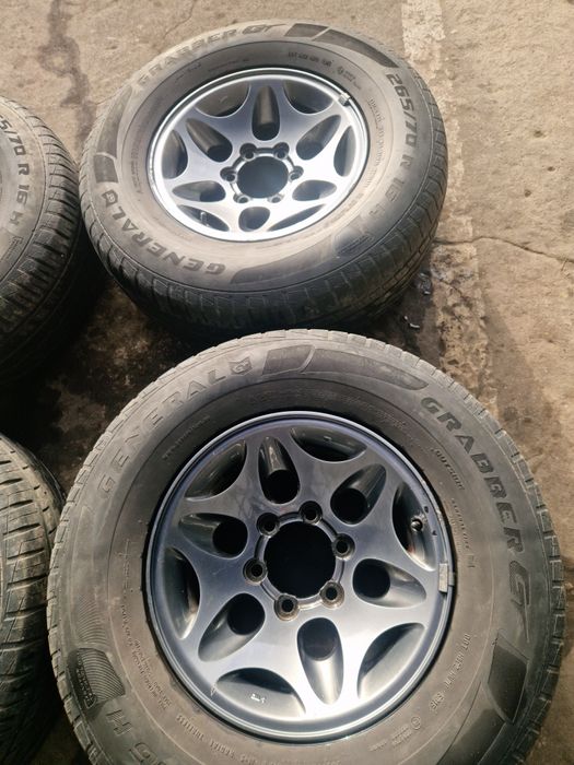 16 цолови джанти с гуми за Митцибуши L200