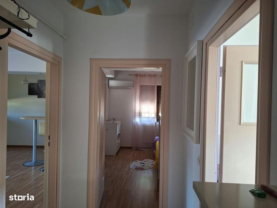 2 camere Crangasi