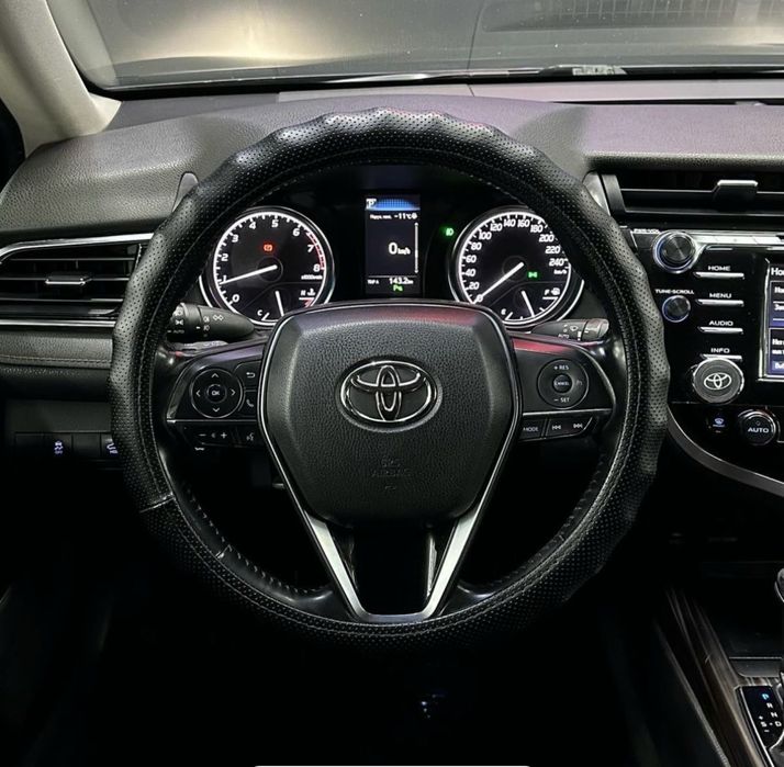 Продам Toyota Camry 70