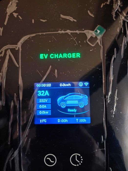 Трифазна зарядна станция за електромобили, 22 кW, нова, с Wi-fi