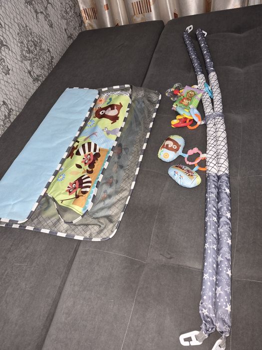 КОВРИК-МАНЕЖ продаю недорого