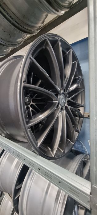 Джанти 18" 4х100 и 4х108 8J ET38 73.1мм Corniche