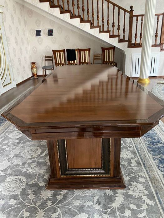 Stol va stullari 13ta