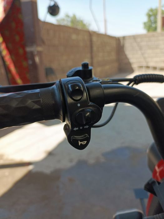 Гарантий нету