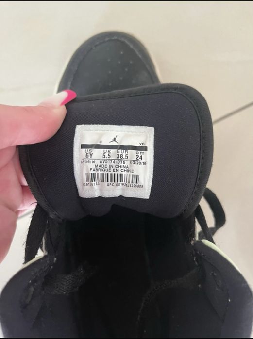 Papuci Nike jordan 1