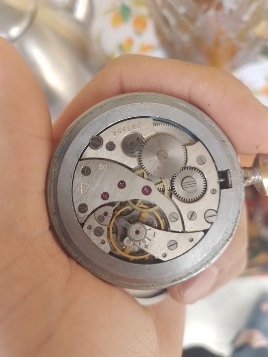 original sovet davri mexanik cho‘ntak soati Molniya