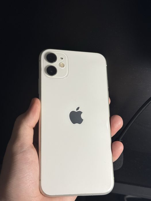 Продам iPhone 11 128gb 100%