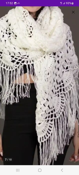 Шаль вязанная крючком. 17500
