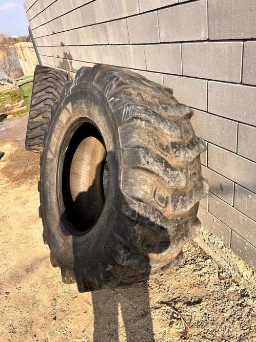 Anvelopa BKT 18,4-26 Industriala