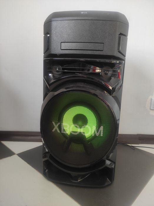 Продам аудиосистему LG ON77DK в отличном состоянии.