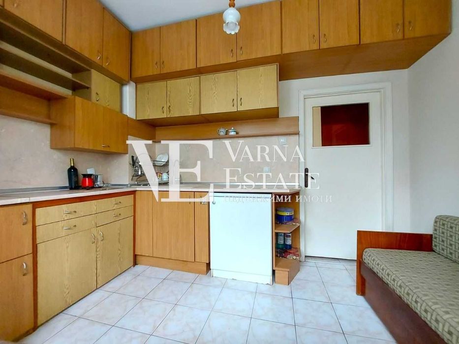Продава се Тристаен апартамент в Варна, Победа - 60 кв.м за 1834 €/кв.м - Снимка #7