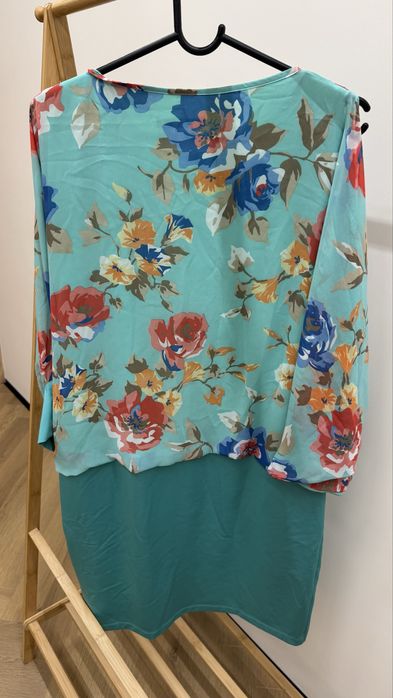 Продам женское платье