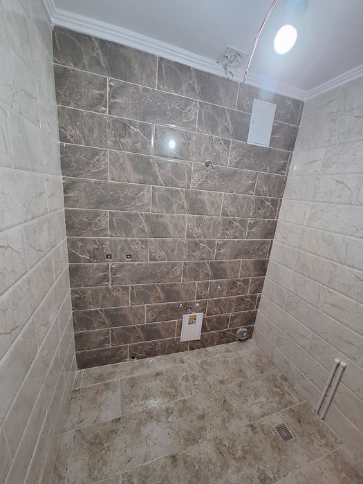 Execut lucrari de construcții!