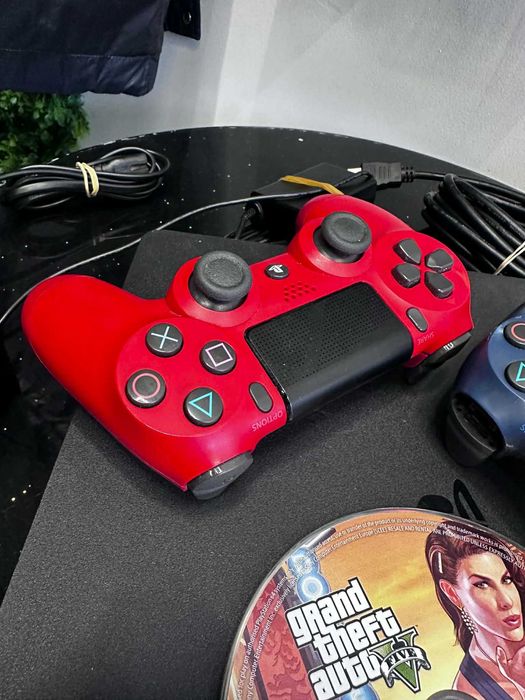 Конзола PlayStation 4 Slim, 500GB HDD, черна