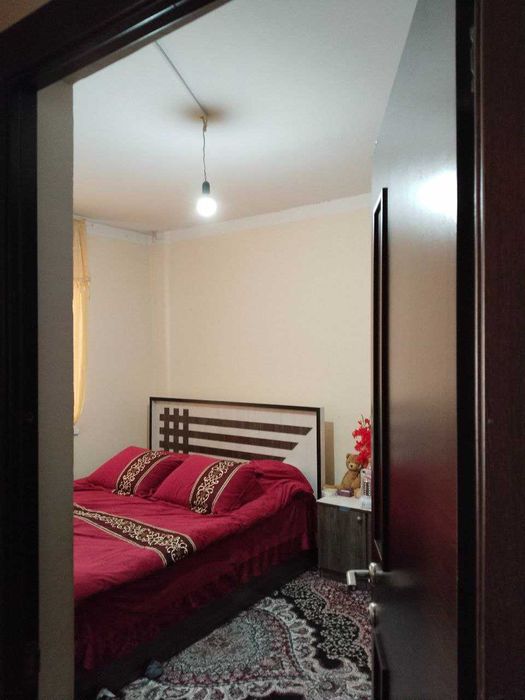 Uy sotiladi. Mindon obodda 2 sotihli uy sotiladi.