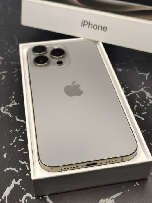 iPhone 15 Pro Max  Duall