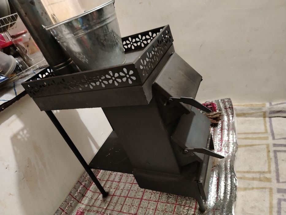 pechka holati yaxshi narhi 800 yuz ming o'zini na borlari bn