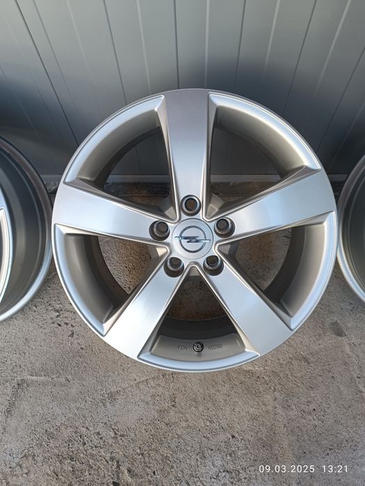 16/5/105-ОПЕЛ АСТРА,АМПЕРА,МОКА, ШЕВРОЛЕТ КРУЗ-нов внос,перфектни