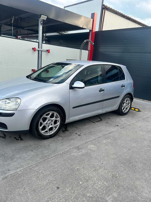 VOLKSWAGEN Golf 2005 — imagine 3